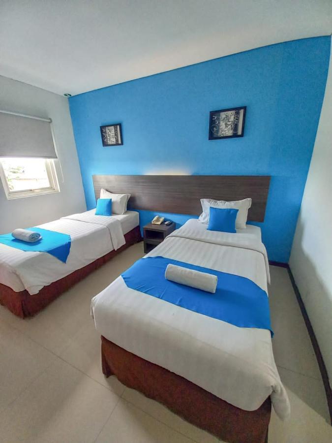 Pratama Hotel & Convention Mataram Exteriér fotografie