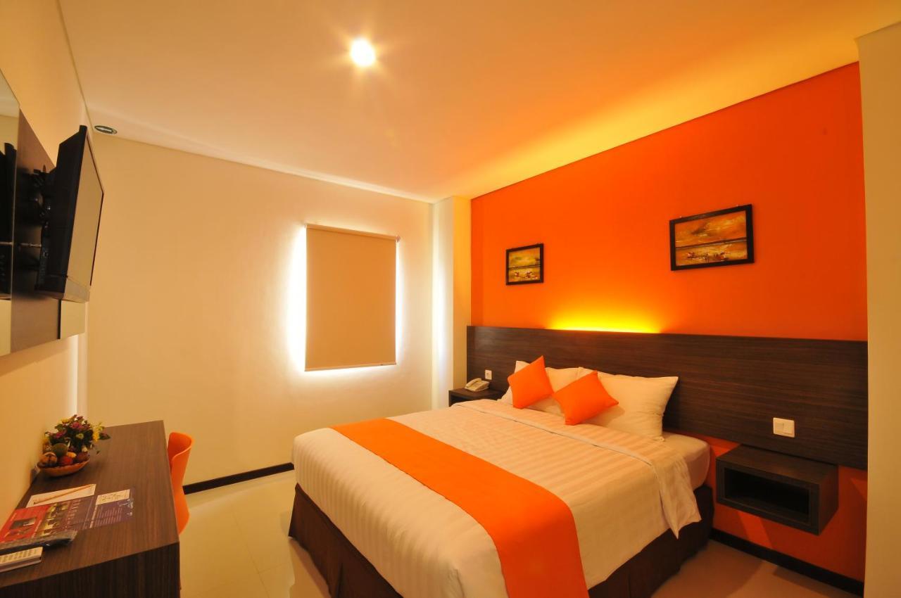 Pratama Hotel & Convention Mataram Exteriér fotografie